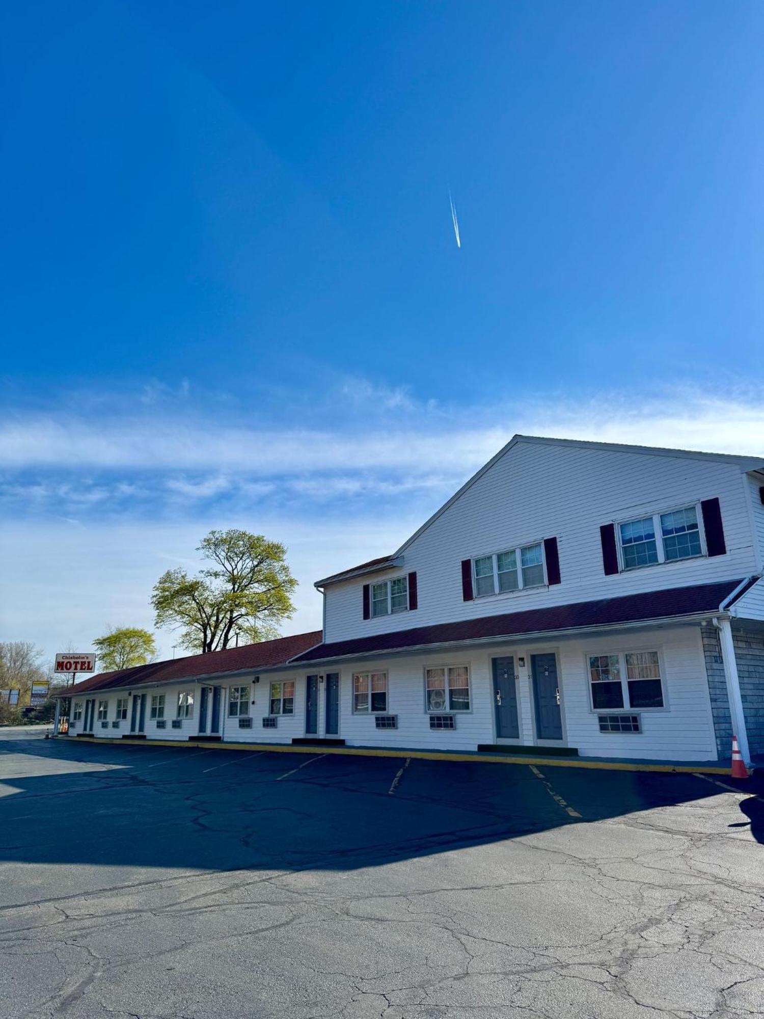 סאוגוס Chisholm'S Motor Inn מראה חיצוני תמונה
